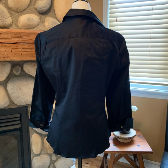 Banana Republic 3/4 Sleeve Button down Shirt (NWT) - Picture 5 of 10